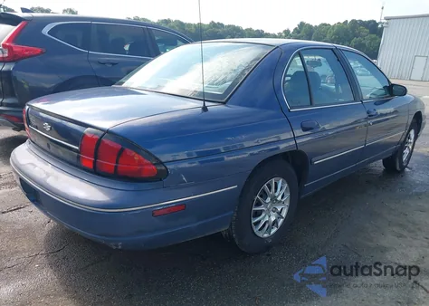 1996 Chevrolet Lumina from USA, damaged, VIN 2G1WL52M4T9161100